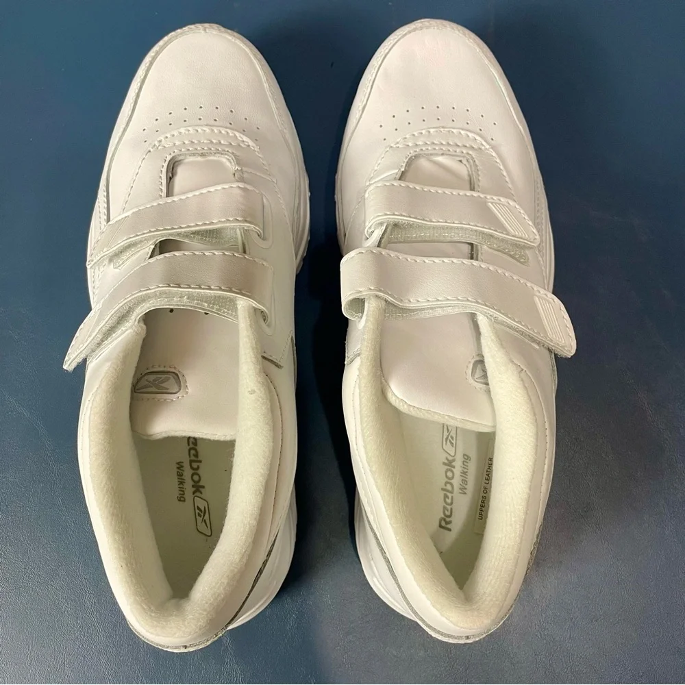 Reebok Walking Athletic Shoe‎ Women's Leather Slip On Comfort Granny Mature 8